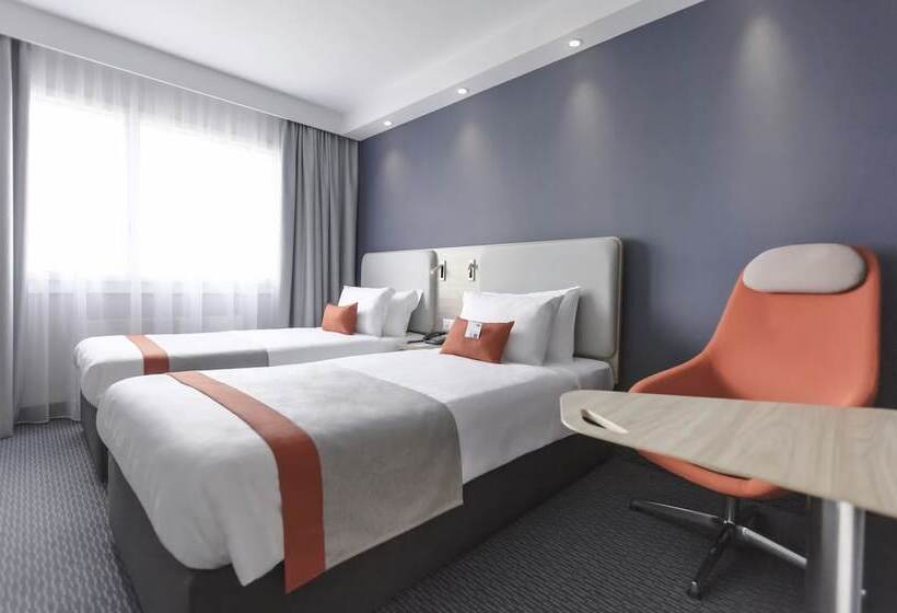 Номер Стандарт, Holiday Inn Express Luzern Neuenkirch, An Ihg