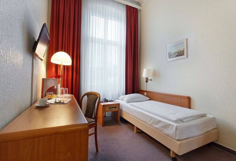 اتاق استاندارد یک نفره, Kurfuerstendamm Berlin