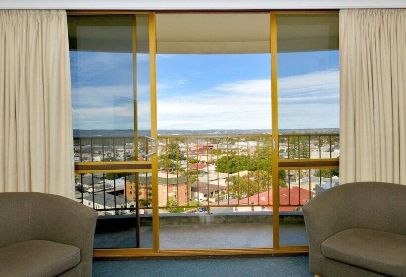 اتاق استاندارد با بالکن, Atlantic Tower Motor Inn
