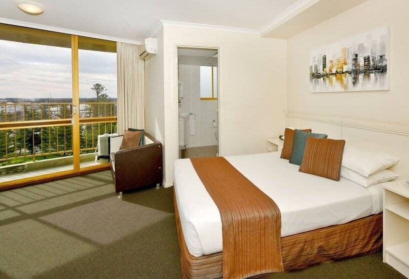 اتاق استاندارد با بالکن, Atlantic Tower Motor Inn