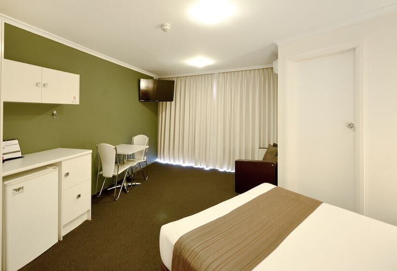 اتاق استاندارد با بالکن, Atlantic Tower Motor Inn