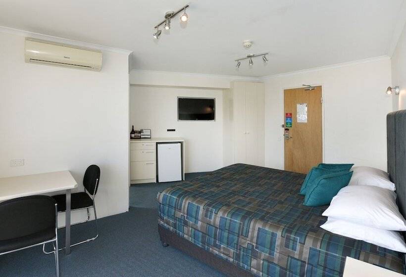 اتاق استاندارد برای معلولان, Atlantic Tower Motor Inn