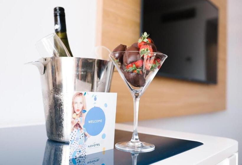 바다전망 이그제큐티브 룸, Novotel Surfers Paradise