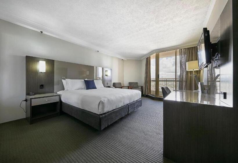 디럭스 룸 킹사이즈 침대, Novotel Surfers Paradise