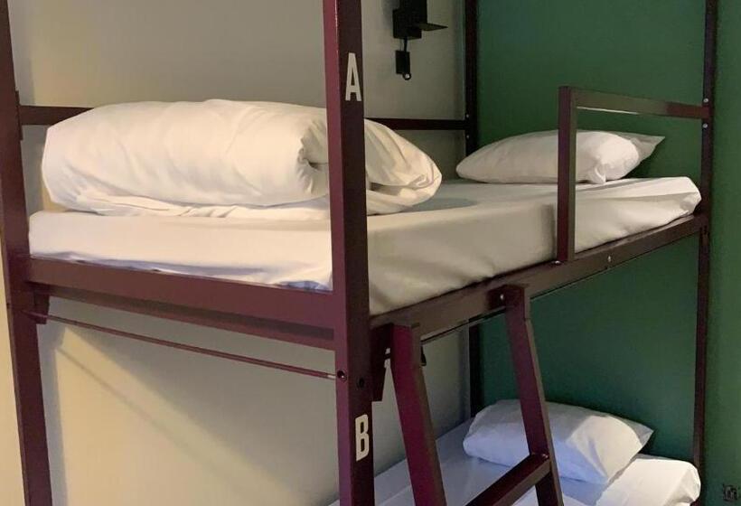 تختخواب در اتاق مشترک, Safestay Brussels Grand Place