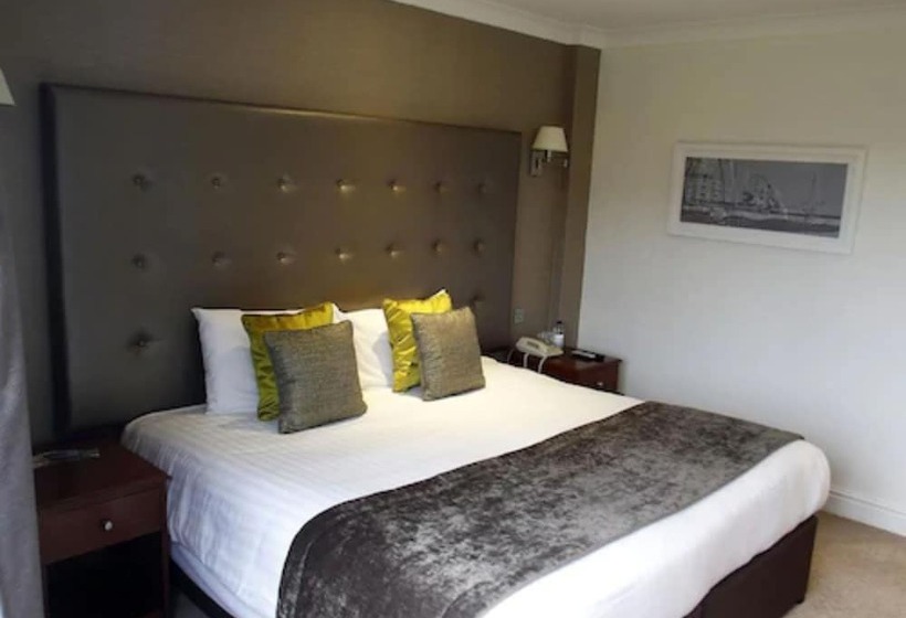 اتاق کلاسیک, Ufford Park Resort