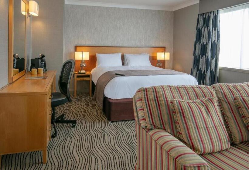 سوییت, Best Western Heath Court