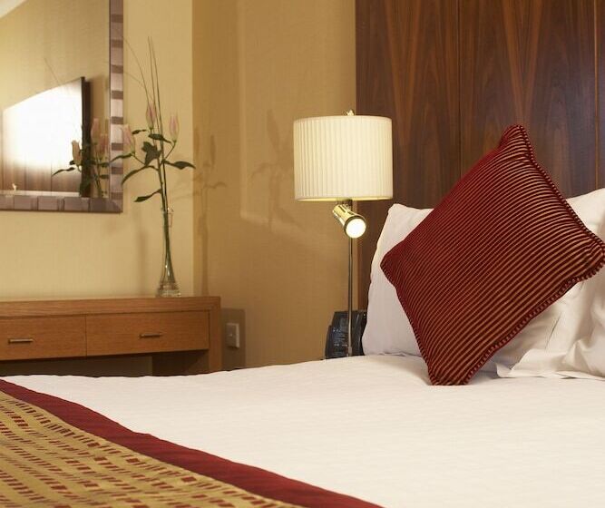 Классический Номер, Delta Hotels By Marriott Milton Keynes