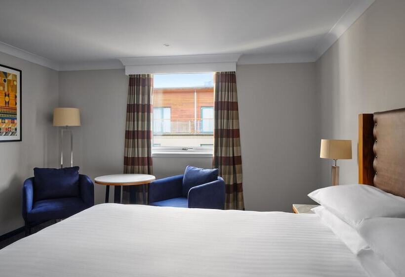 اتاق لوکس, Edinburgh Marriott Hotel Holyrood