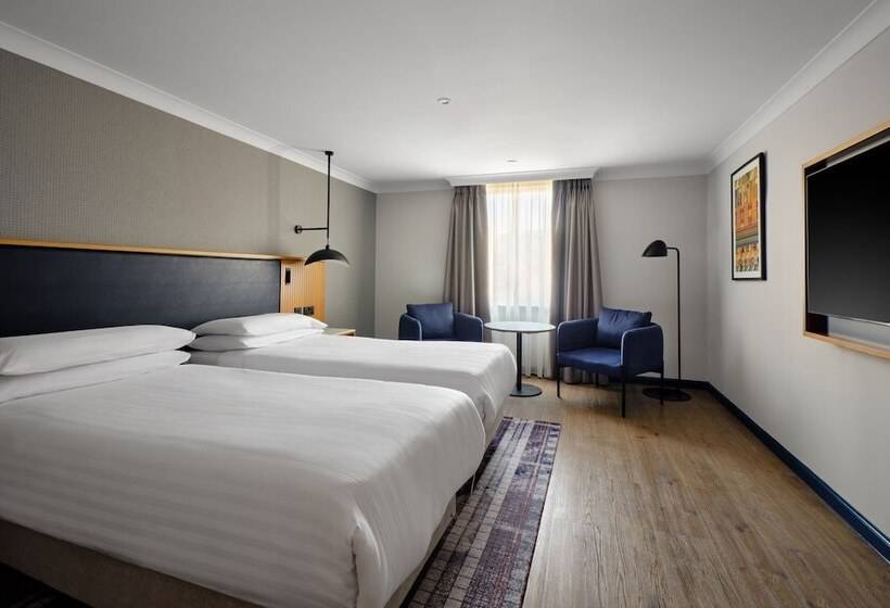 اتاق استاندارد, Edinburgh Marriott Hotel Holyrood