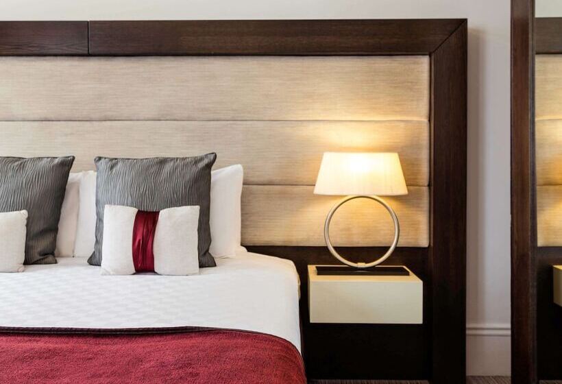 اتاق لوکس, Mercure Aberdeen Caledonian