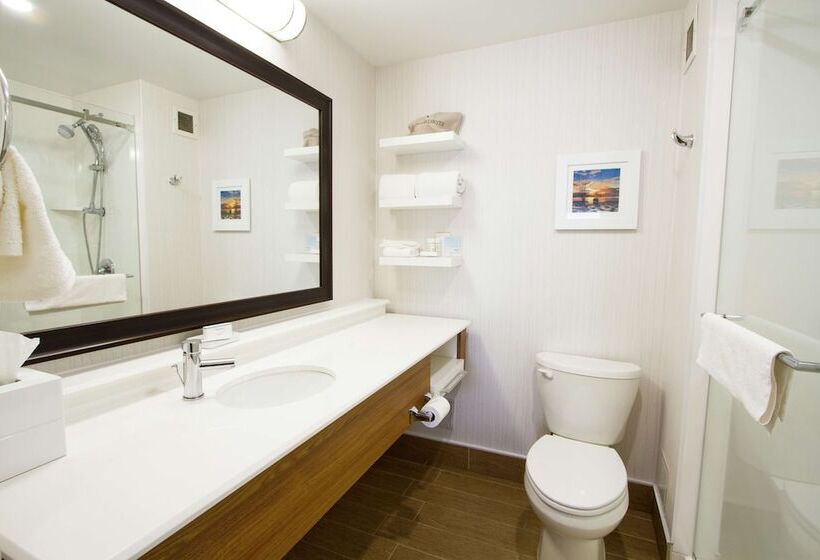 اتاق استاندارد با 2 تخت دوبل, Hampton Inn By Hilton Vancouver Airport/richmond