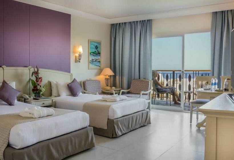 اتاق لوکس با چشم‌انداز باغ, Concorde El Salam Sharm El Sheikh FRONT