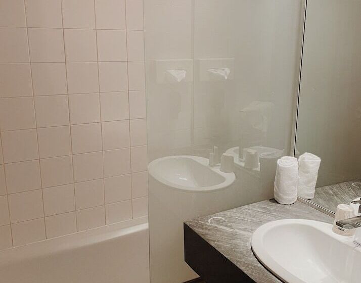 Номер Стандарт Индивидуальный, Alfred Hotels Compiègne