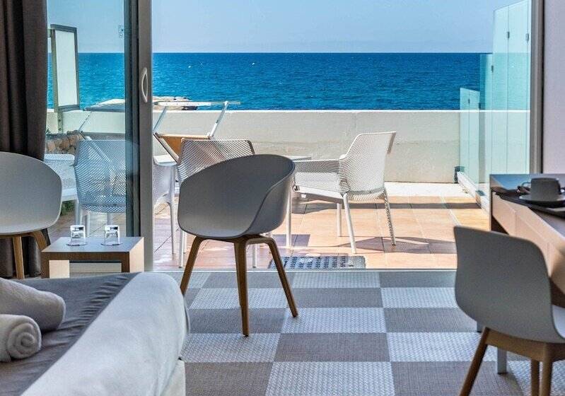 컴포트 룸 바다 전망, Cala Di Sole