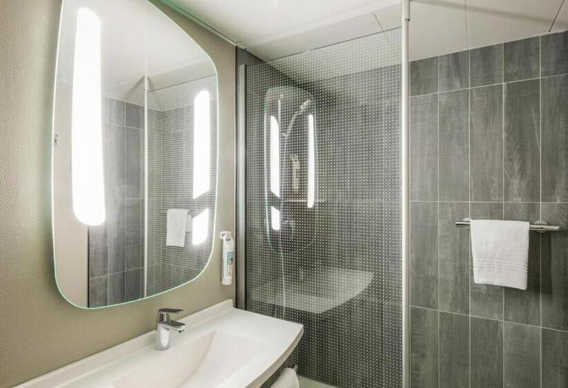 Номер Стандарт, Ibis Creilsuroise