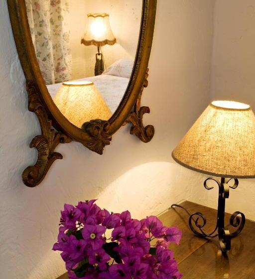 컴포트 룸, Le Hameau