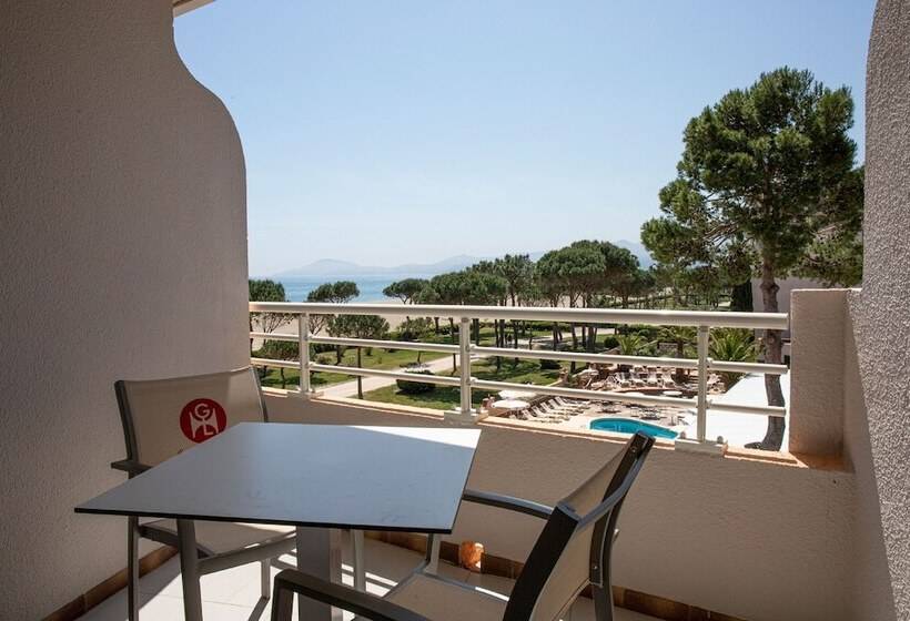 Номер Стандарт с Террасой, Grand Hôtel Du Lido