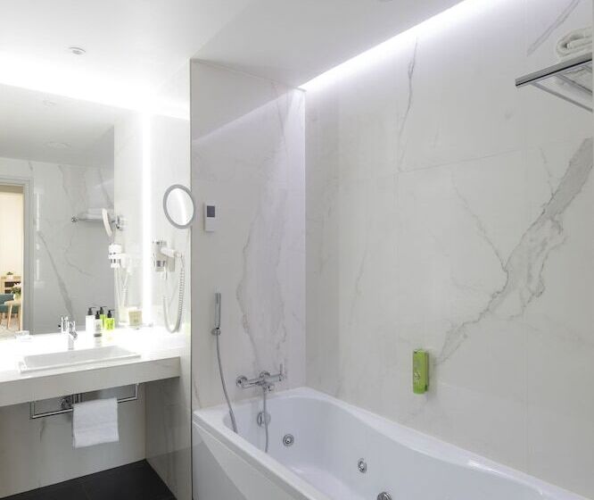 프리미엄 룸, Splendid Hotel & Spa Nice