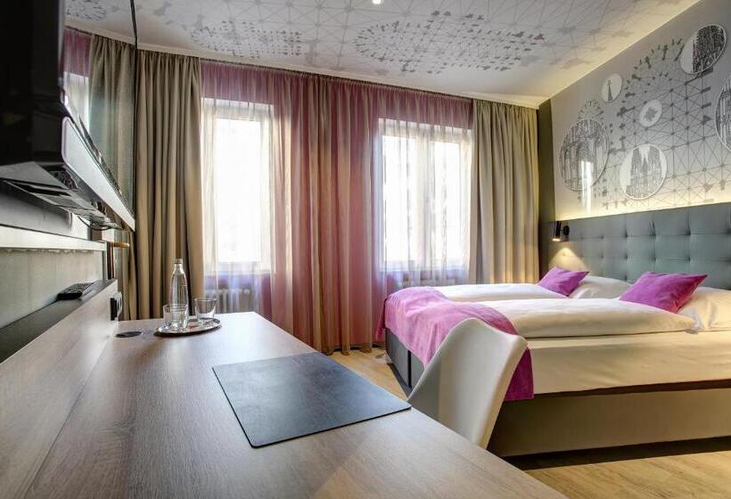 اتاق استاندارد سه نفره, Boutique 003 Köln Am Dom, Trademark Collection By Wyndham