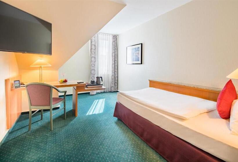 Номер Комфорт Индивидуальный, Plaza Hotel Blankenburg Ditzingen, Sure Hotel Collection