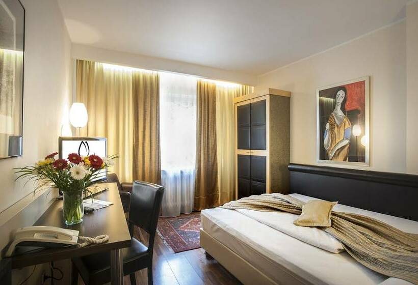 اتاق استاندارد یک نفره, Rivoli Charme