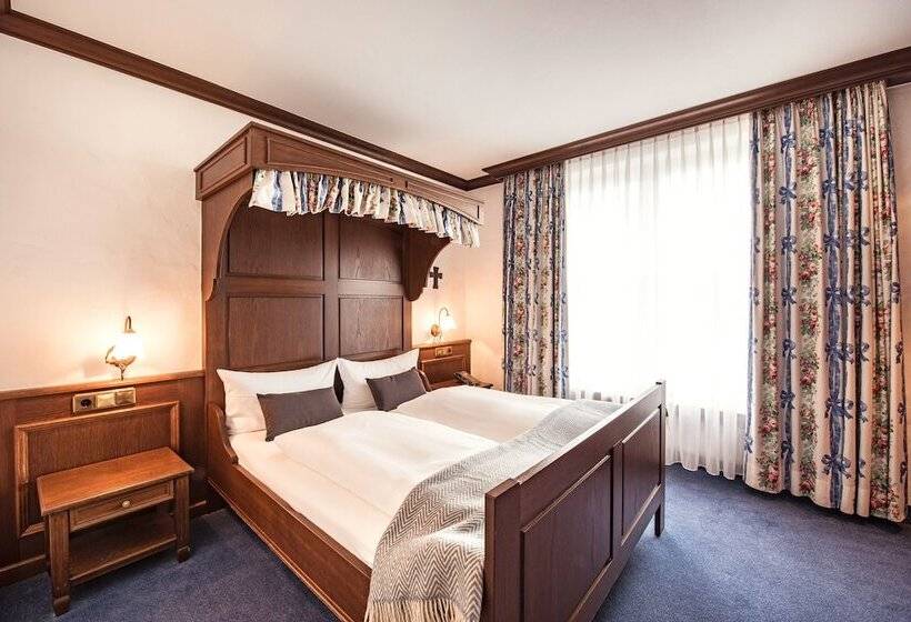 Номер Superior, Sunderland
