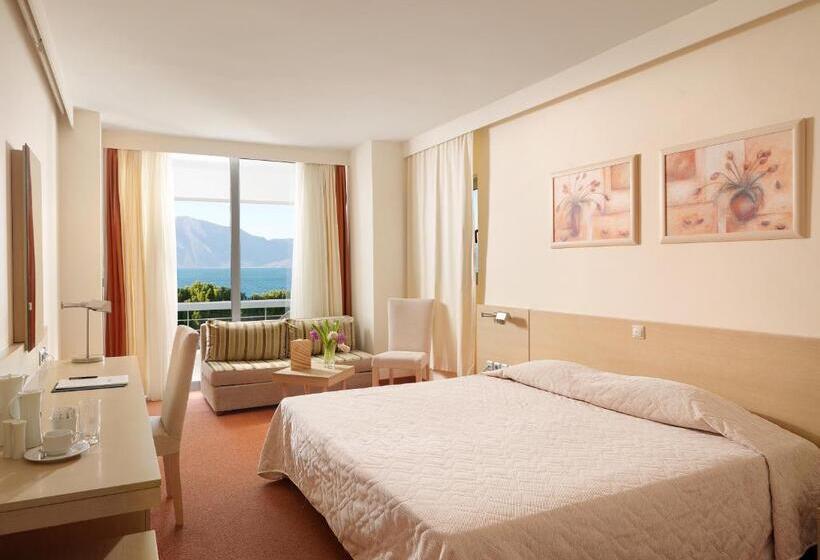 اتاق استاندارد با چشم‌انداز دریا, Airotel Achaia Beach