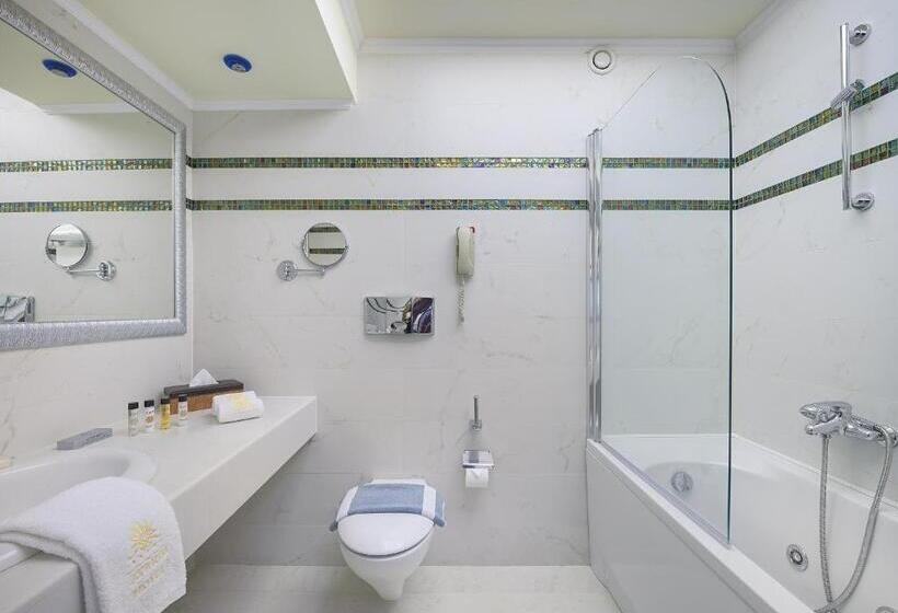 패밀리 스위트, Atrium Palace Thalasso Spa Resort And Villas