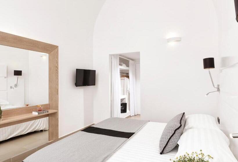 اتاق استاندارد با بالکن, Aressana Spa Hotel & Suites   Small Luxury Hotels Of The World