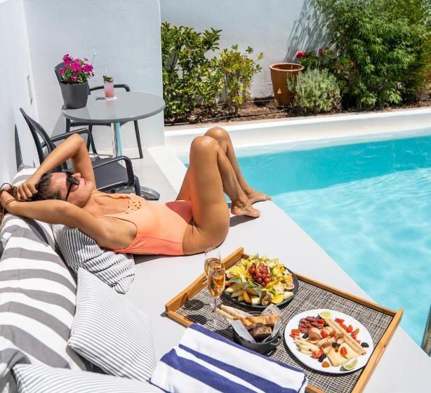 سوییت جونیور, Aressana Spa Hotel & Suites   Small Luxury Hotels Of The World