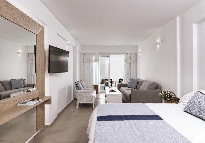 سوییت جونیور, Aressana Spa Hotel & Suites   Small Luxury Hotels Of The World