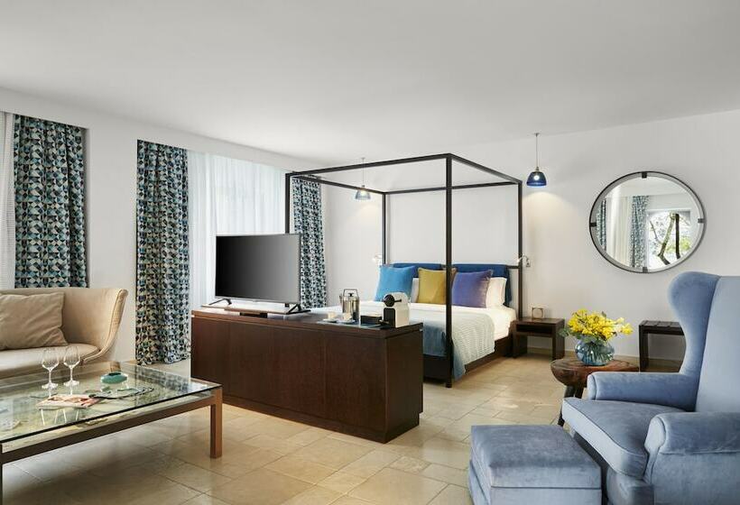 Suite Vue Mer, Eagles Palace