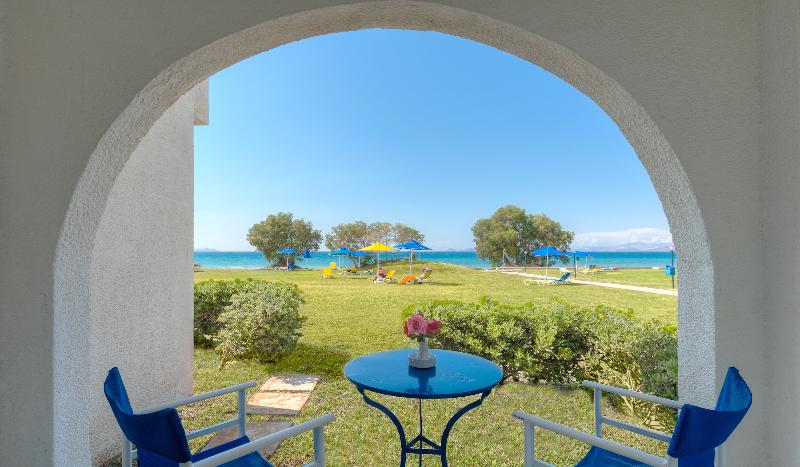 Бунгало Стандарт Вид на Море, The Aeolos Beach