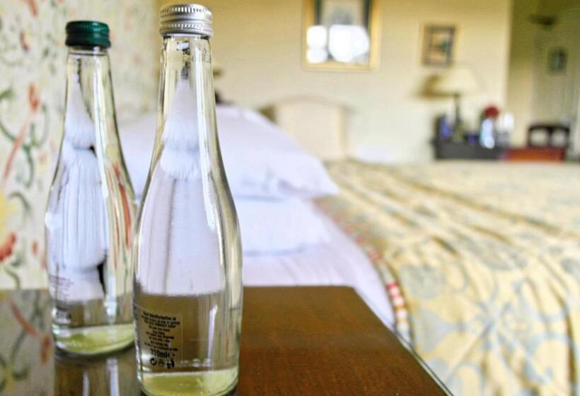Полулюкс, Aherne S Townhouse Hotel And Seafood Restaurant
