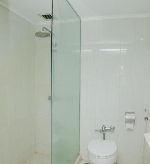 Quarto Deluxe, Grand Inna Medan