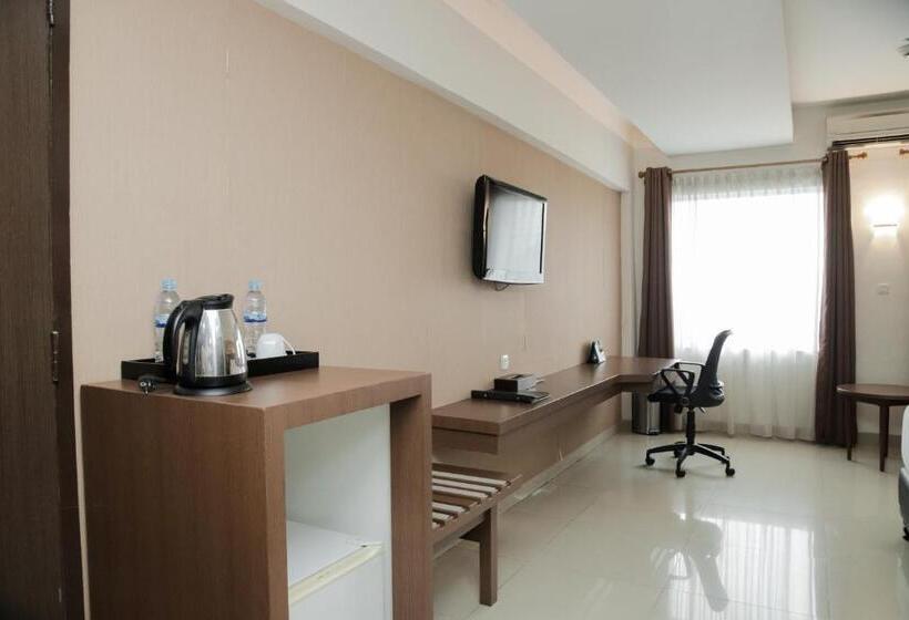 Quarto Deluxe, Grand Inna Medan