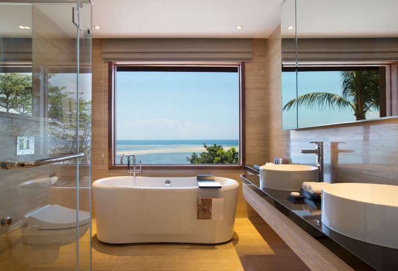 سوییت با چشم‌انداز دریا, Nikko Bali Benoa Beach