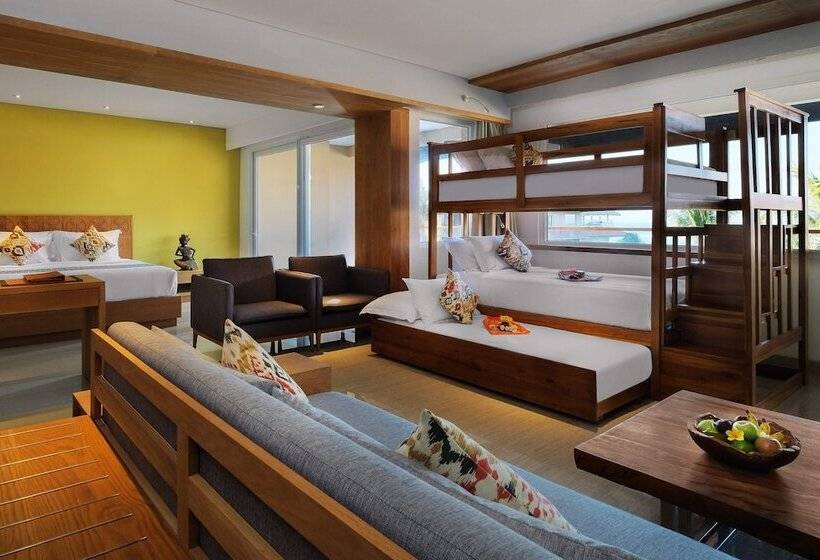 سوییت خانوادگی, Nikko Bali Benoa Beach
