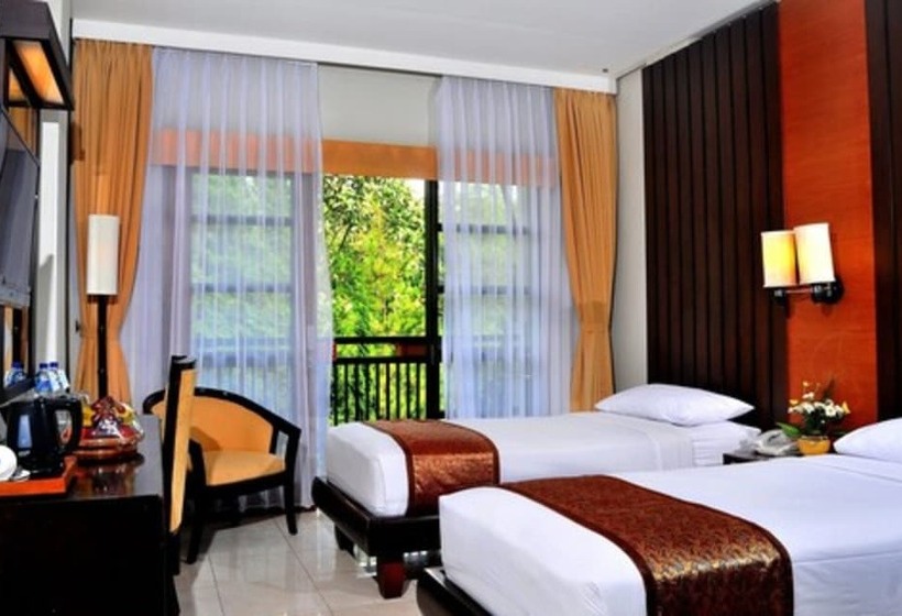 Номер Deluxe с Балконом, Sari Ater Hotel & Resort