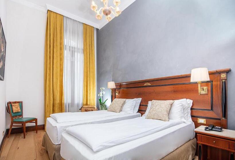 Quarto standard, All’angelo Art