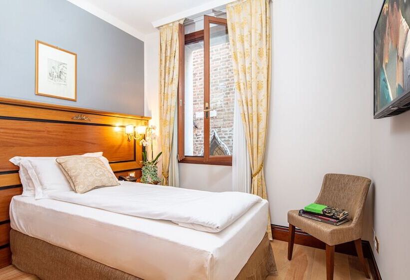 Quarto standart individual, All’angelo Art