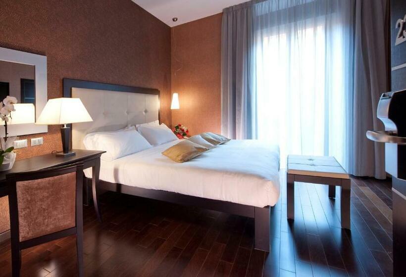 اتاق استاندارد سه نفره, C Hotels Fiume