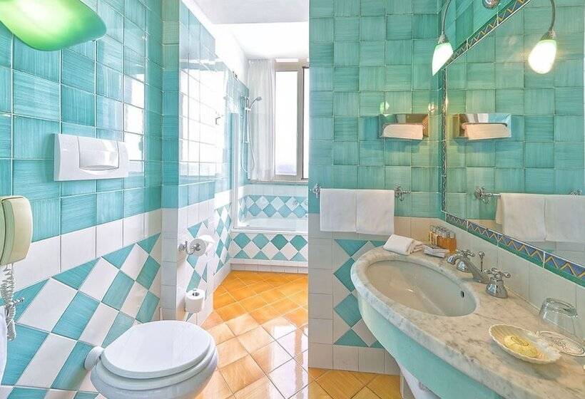 Номер Superior Вид на Море, Miramare E Castello
