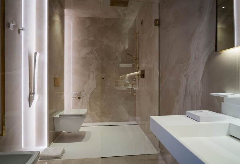 اتاق کلاسیک, The Promenade Luxury Wellness
