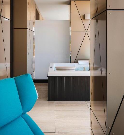 سوییت, The Promenade Luxury Wellness