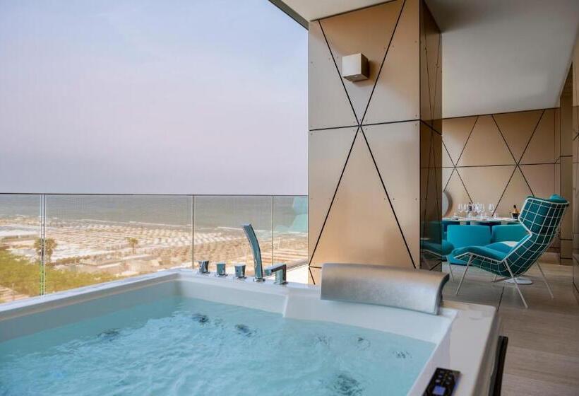 سوییت, The Promenade Luxury Wellness