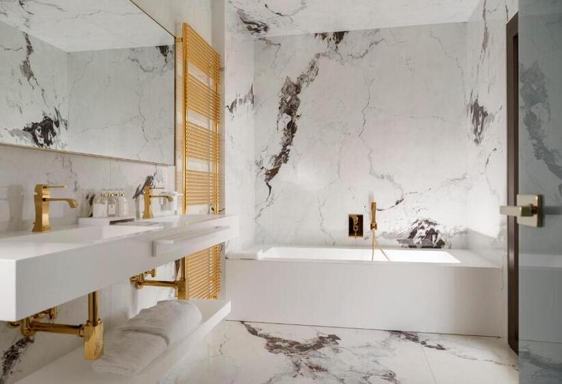 سوییت, The Promenade Luxury Wellness
