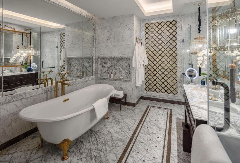سوئیت پرزیدنت, Mia Saigon – Luxury Boutique