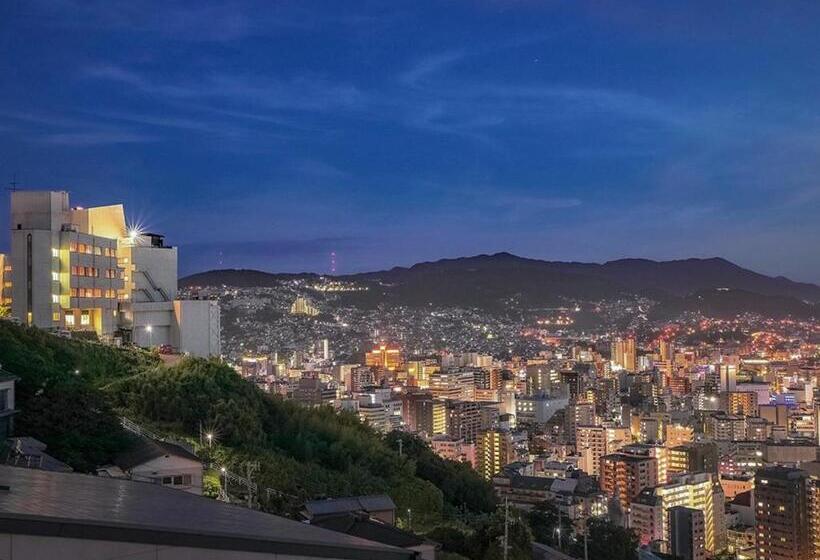 Номер Стандарт Вид на Город, Nagasaki